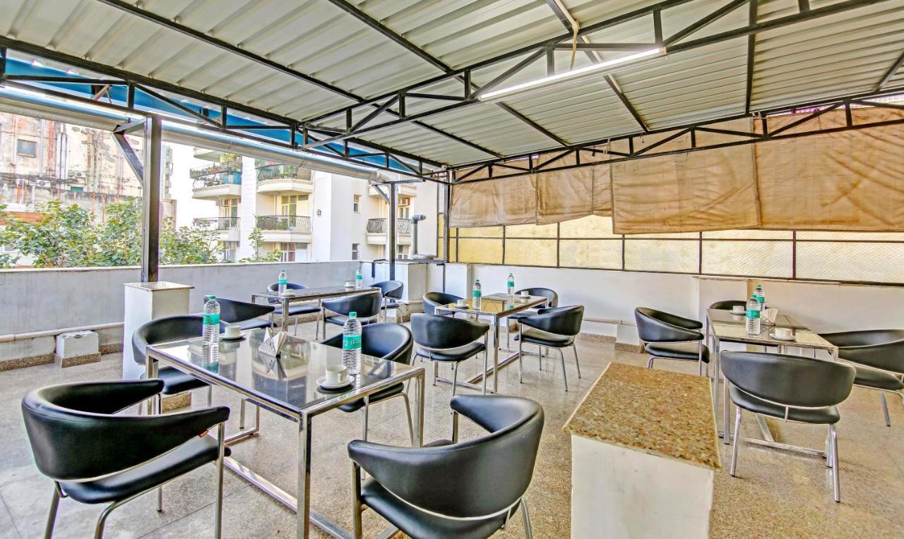 Treebo Sai Village Gold Souk - Sec 43 Gurgaon Exterior foto