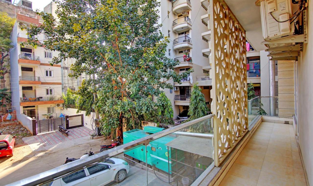 Treebo Sai Village Gold Souk - Sec 43 Gurgaon Exterior foto